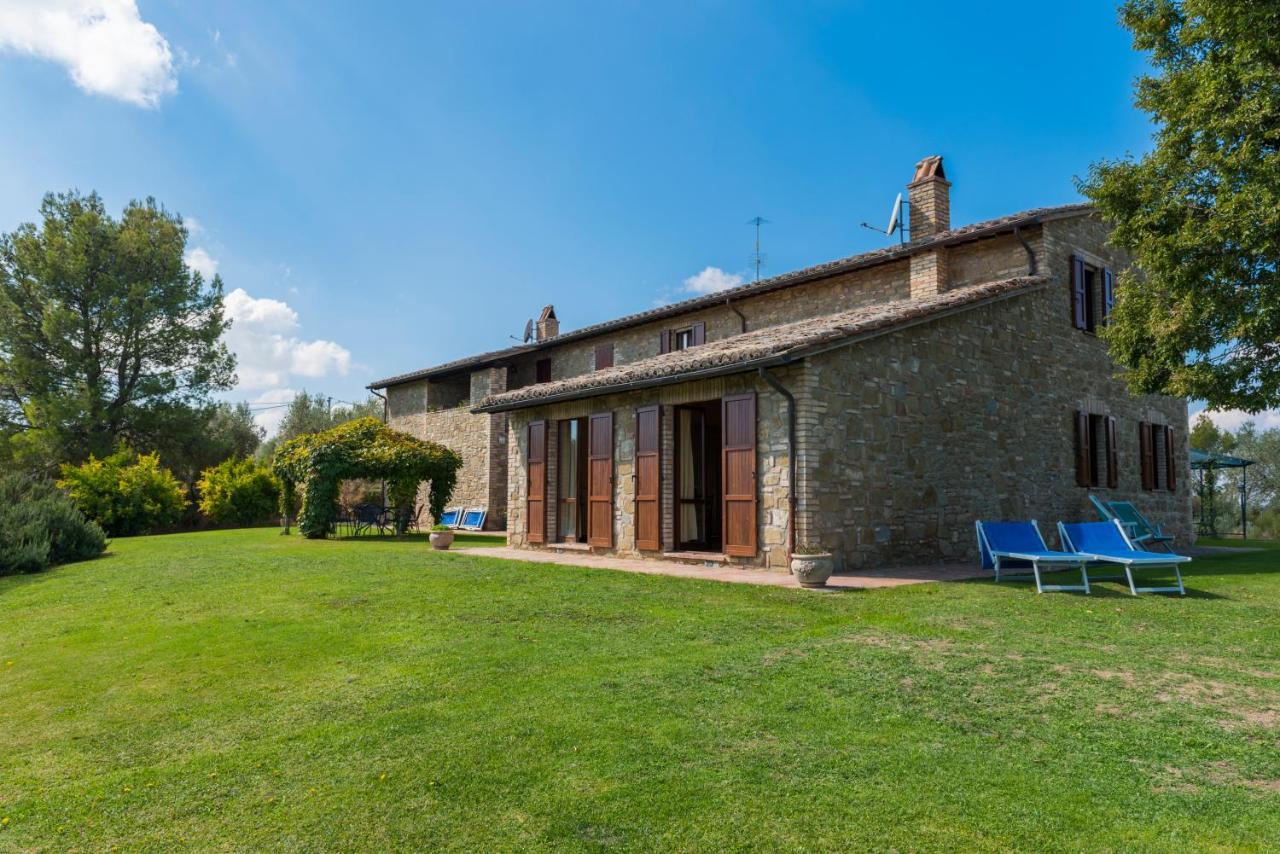 Agriturismo La Montagnola Torgiano Kültér fotó